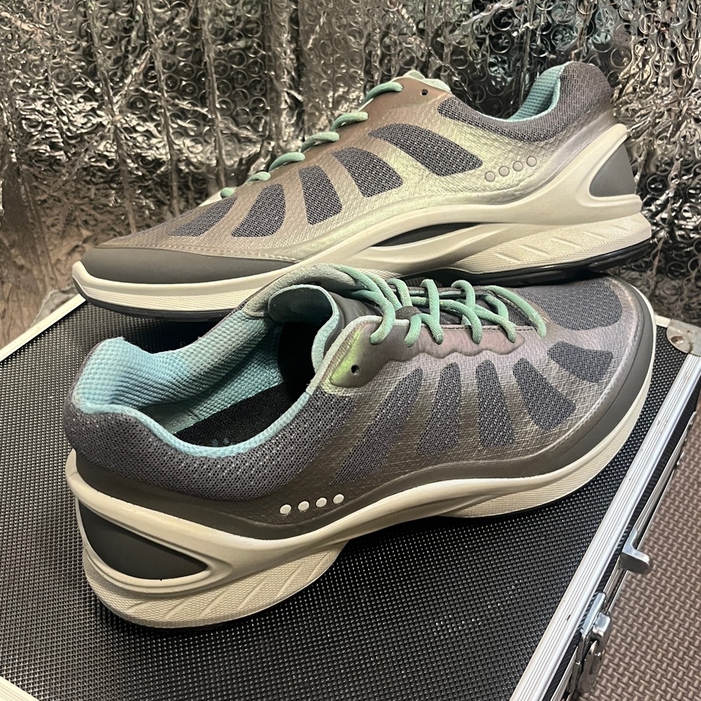 Ecco Gray and Mint Sneakers